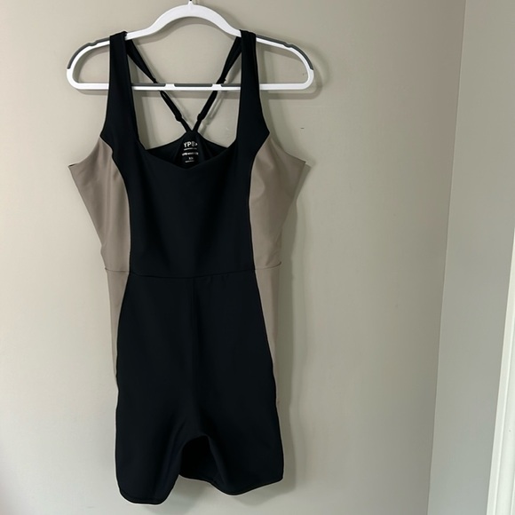 Abercrombie YPB sculptLUX Squareneck Onesie Onyx Colorblock Black Tan Sz XXL - Picture 4 of 14